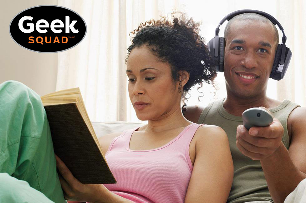 connect headphones to your TV